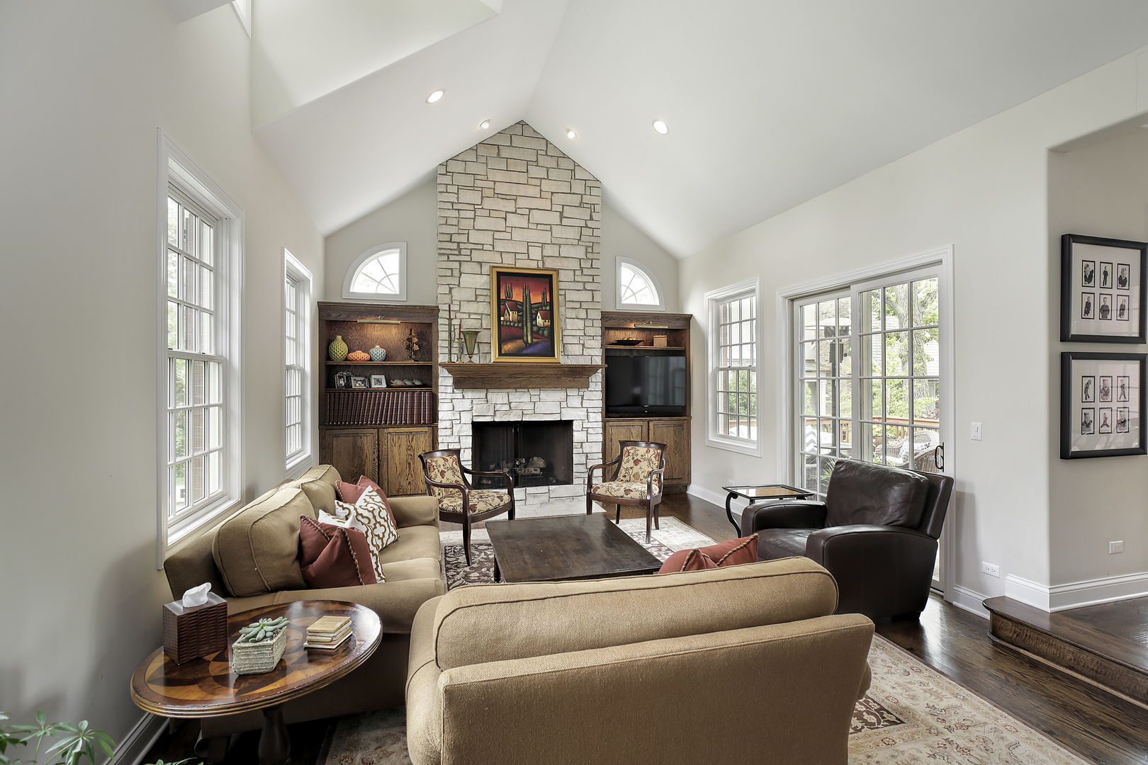 224 Ridge Avenue Winnetka, IL 60093 - Photo 9 of 24