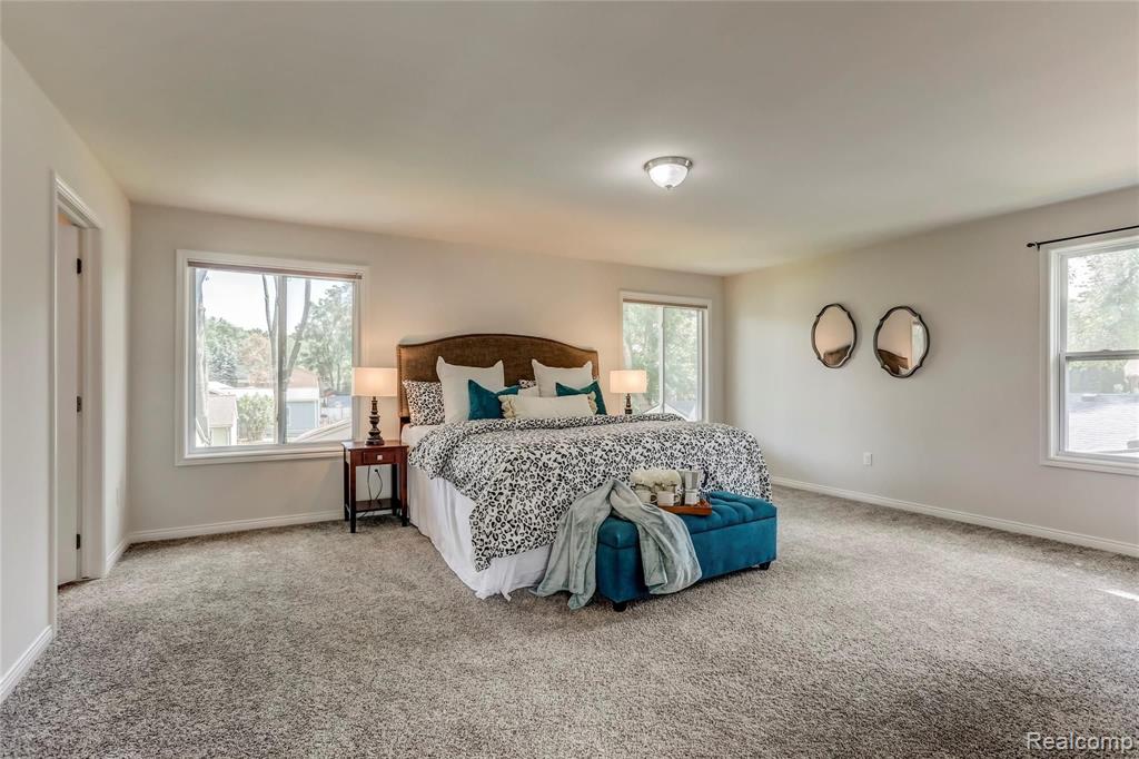 403 1st Street Rochester, MI 48307 - Photo 22 of 40