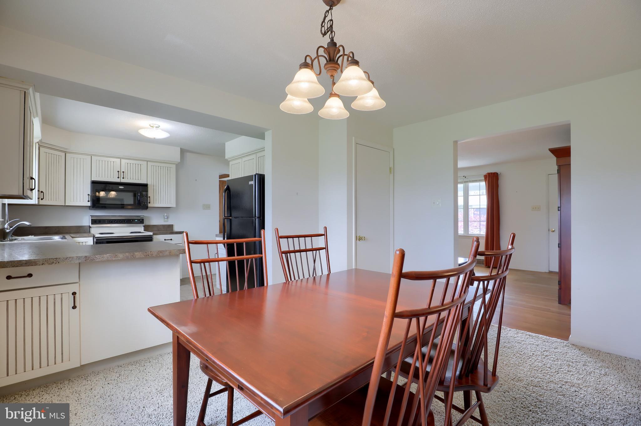 1863 Radnor Road York, PA 17402 - Photo 11 of 39