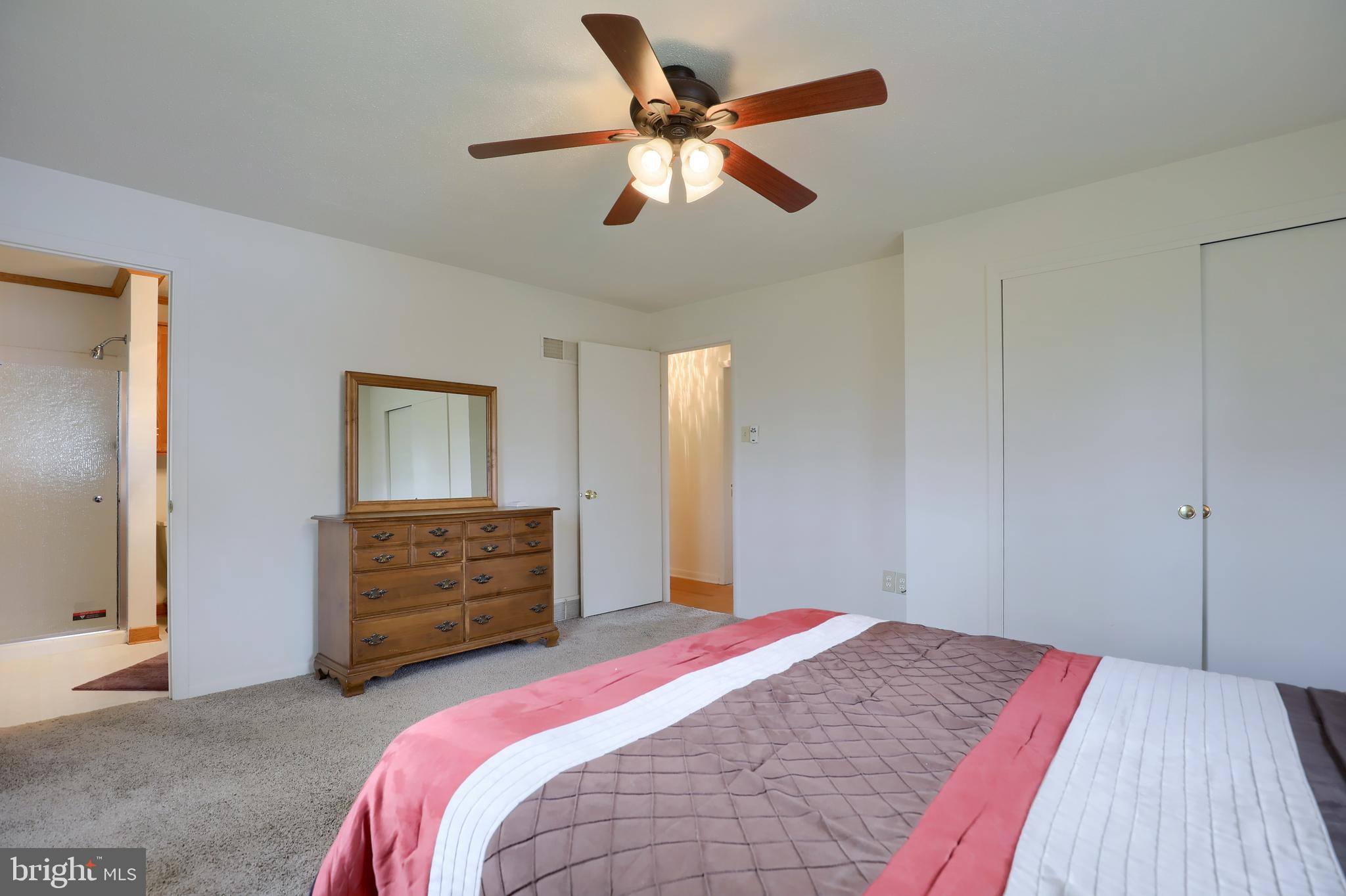 1863 Radnor Road York, PA 17402 - Photo 24 of 39