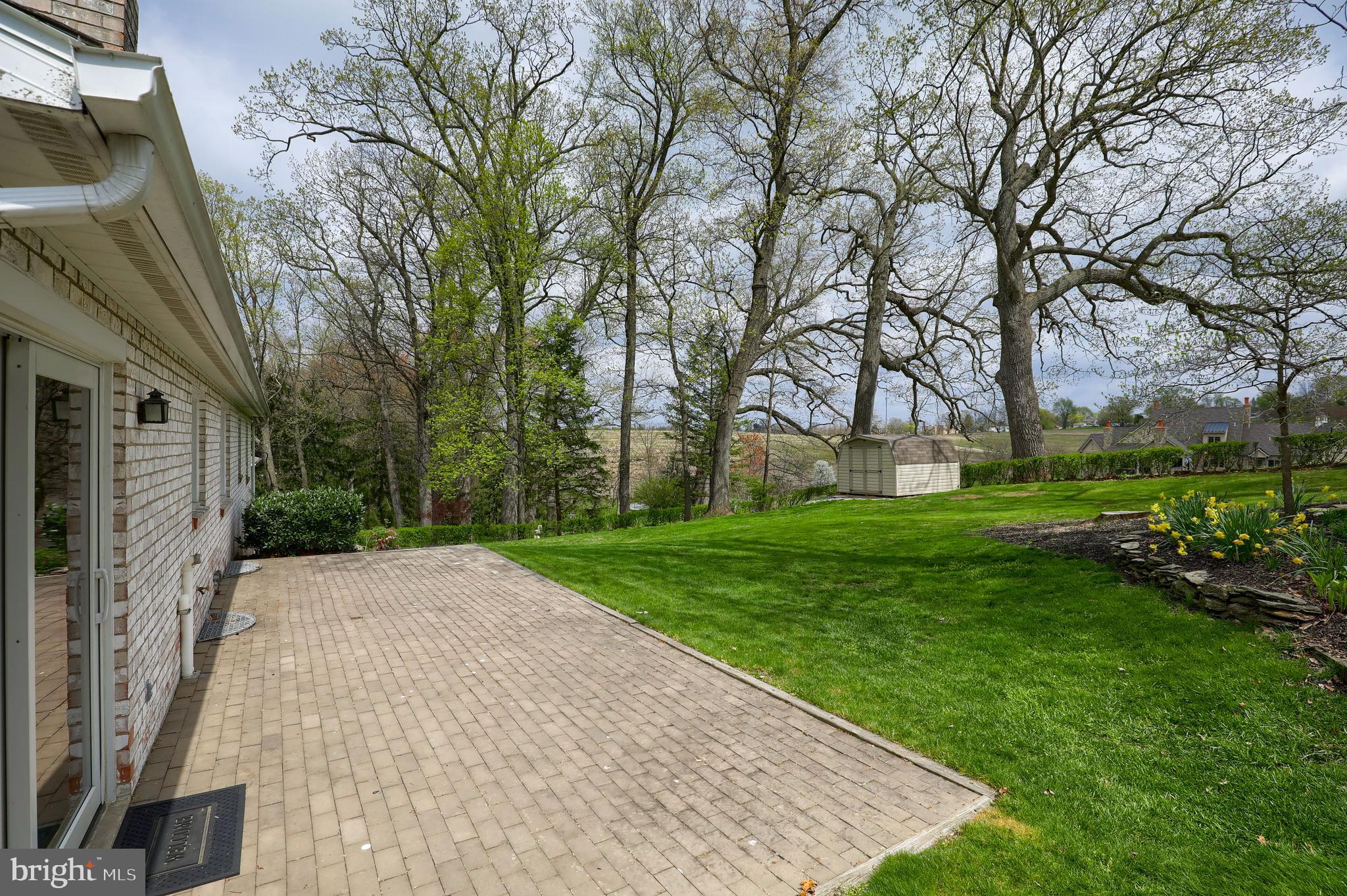 1863 Radnor Road York, PA 17402 - Photo 30 of 39