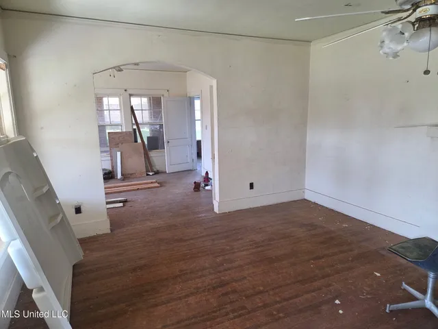 $33,500 | 37 Madison Street, Pickens, MS 39146