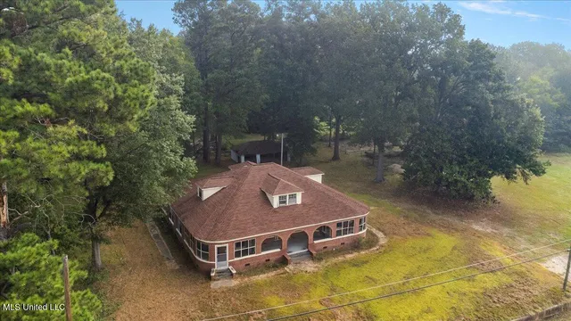 $33,500 | 37 Madison Street, Pickens, MS 39146