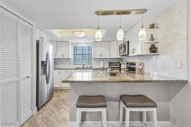 $3,500 | 4205 Southeast 19th Avenue, Unit 202, Cape Coral, FL 33904