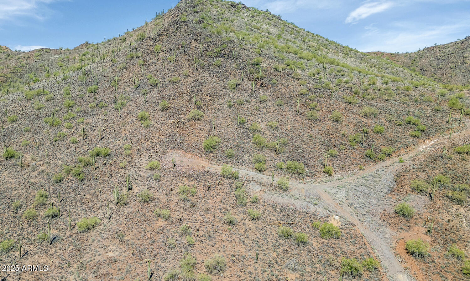 18XX W Sentinel Rock Rd-large-002-011-18