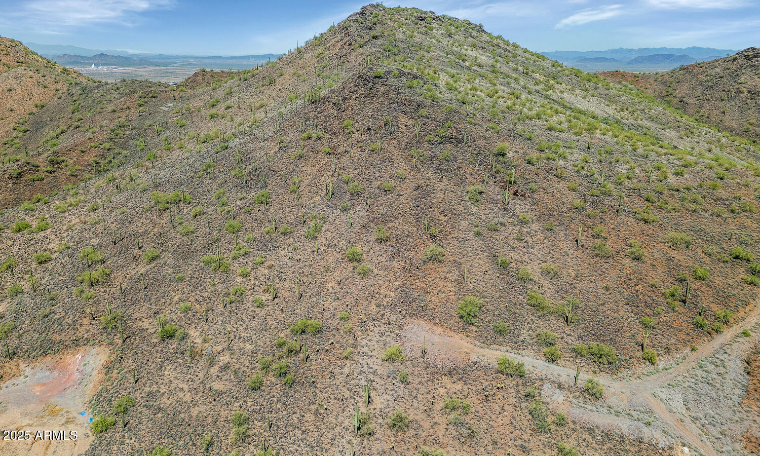 18-xx West Sentinel Rock Road, Unit 2 Phoenix, AZ 85086 - Photo 5 of 19 18XX W Sentinel Rock Rd-large-005-004-18