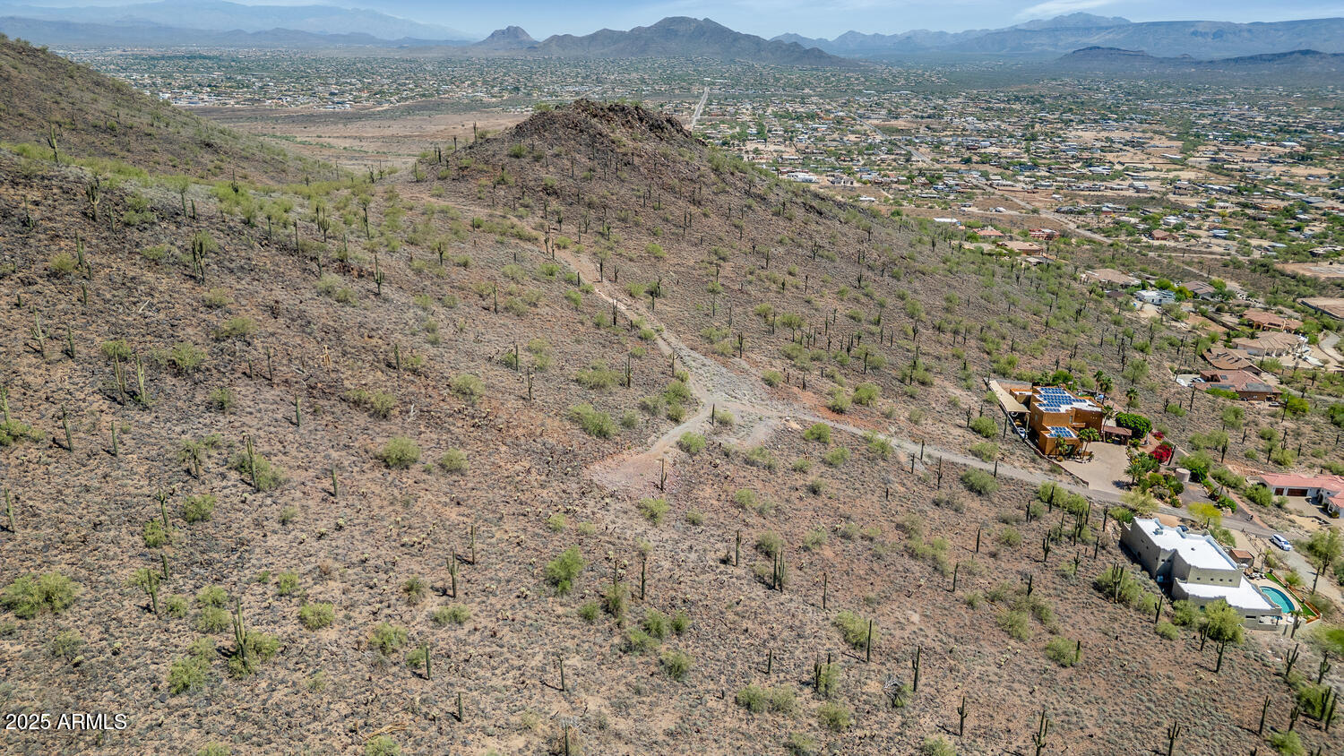 18-xx West Sentinel Rock Road, Unit 2 Phoenix, AZ 85086 - Photo 10 of 19 18XX W Sentinel Rock Rd-large-010-014-18
