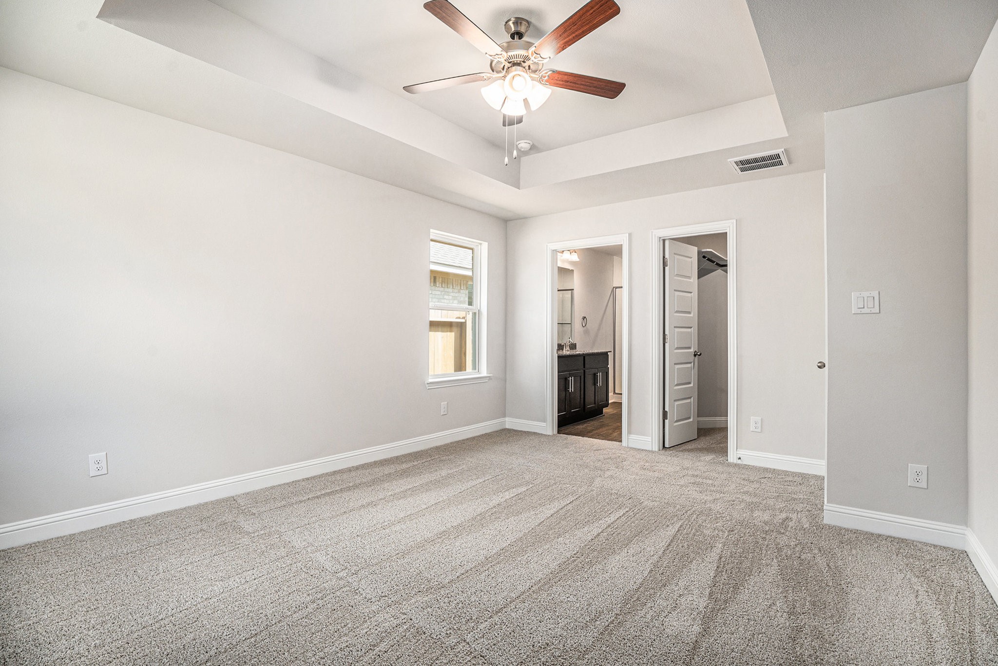 424 Bryan Street Angleton, TX 77515 - Photo 10 of 17 a view of an empty room with a window