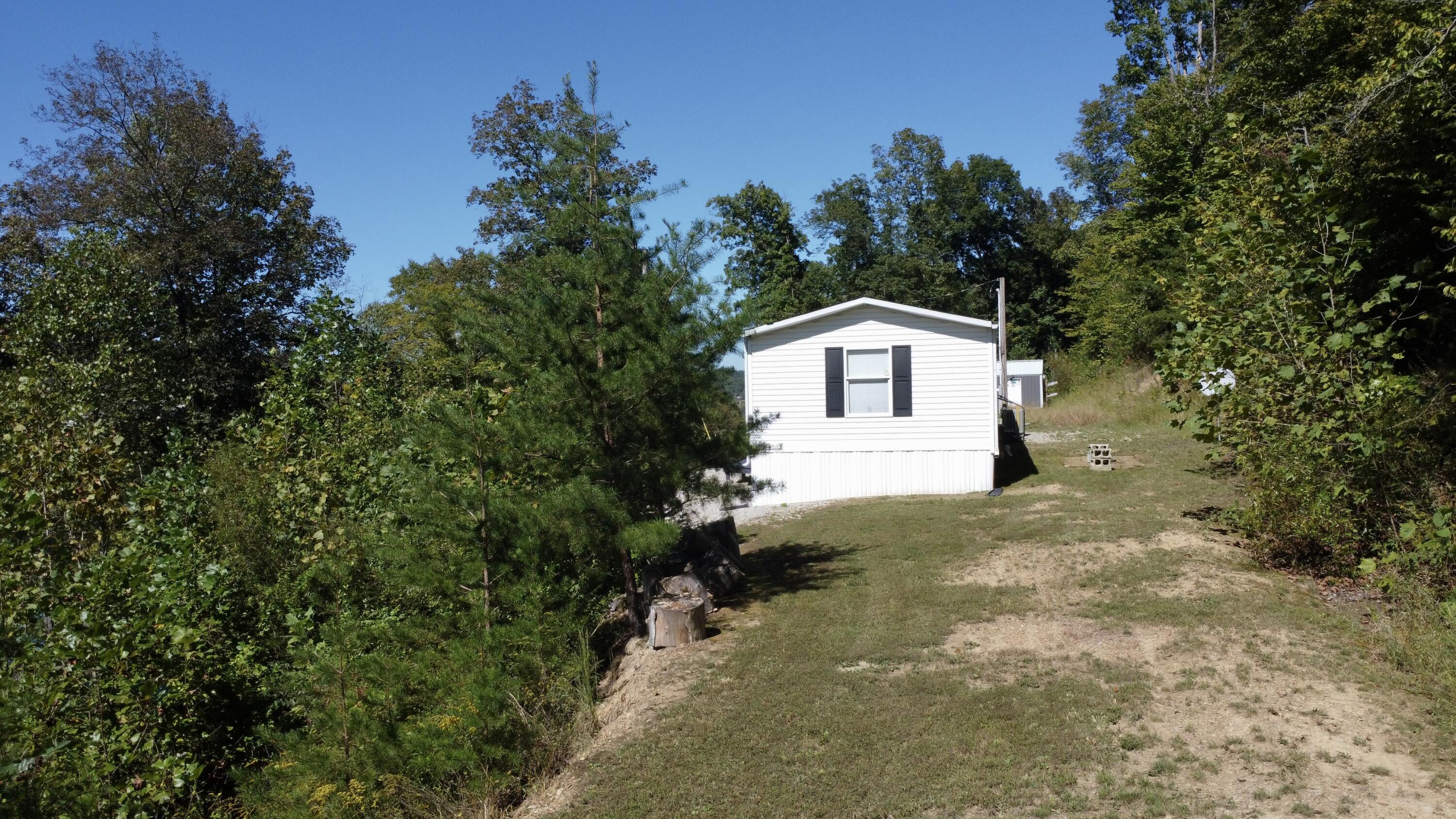 239 Howards Creek Road Sandy Hook, KY 41171 - Photo 26 of 40 DJI_0011