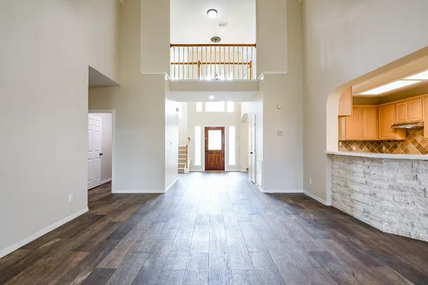 $2,750 | 241 Blue Hill Drive, Montgomery, TX 77356