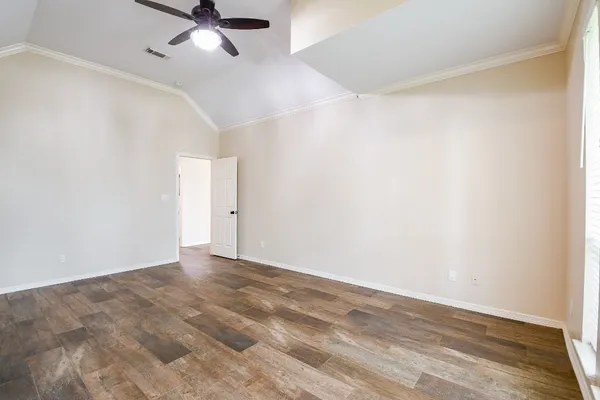 $2,750 | 241 Blue Hill Drive, Montgomery, TX 77356