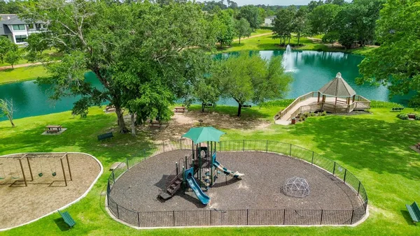 $2,750 | 241 Blue Hill Drive, Montgomery, TX 77356