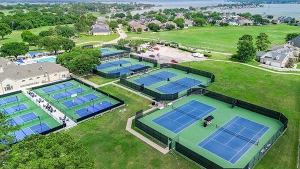 $2,750 | 241 Blue Hill Drive, Montgomery, TX 77356