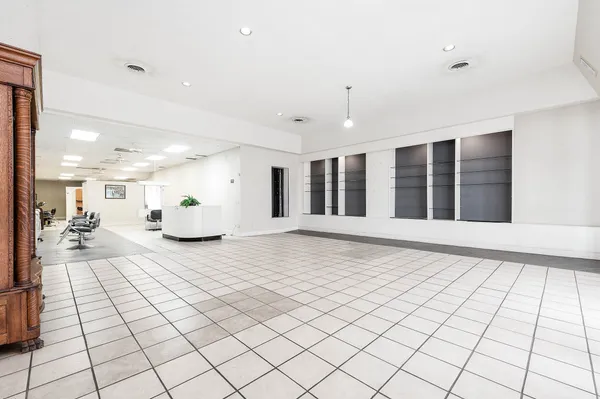 $250,000 | 101 East Monseratte Street, El Campo, TX 77437