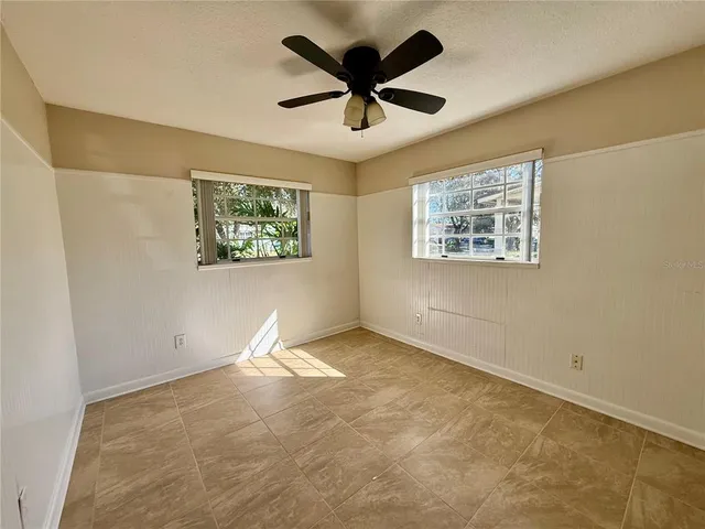 a view of empty room with window