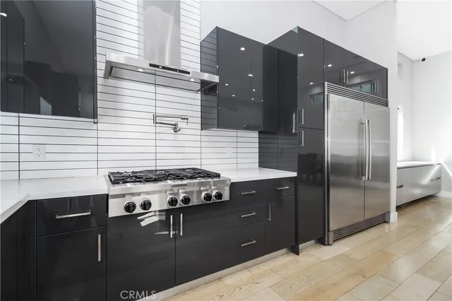 $10,000 | 6230 Beeman Avenue, North Hollywood, CA 91606