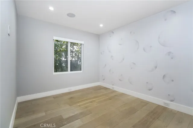 $10,000 | 6230 Beeman Avenue, North Hollywood, CA 91606