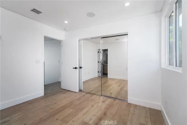 $10,000 | 6230 Beeman Avenue, North Hollywood, CA 91606