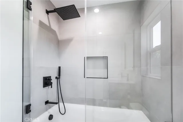 $10,000 | 6230 Beeman Avenue, North Hollywood, CA 91606