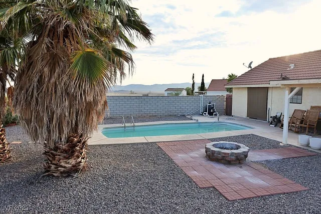 $298,400 | 10 Palm Gardens Drive, Palm Gardens, NV 89039