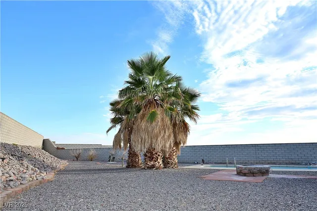 $298,400 | 10 Palm Gardens Drive, Palm Gardens, NV 89039