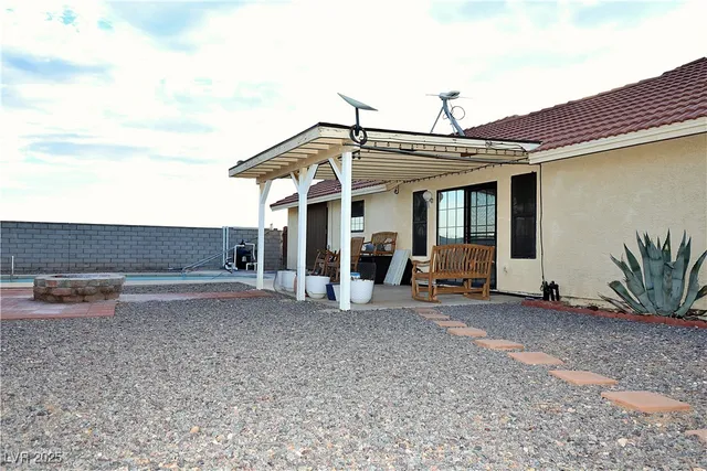 $298,400 | 10 Palm Gardens Drive, Palm Gardens, NV 89039