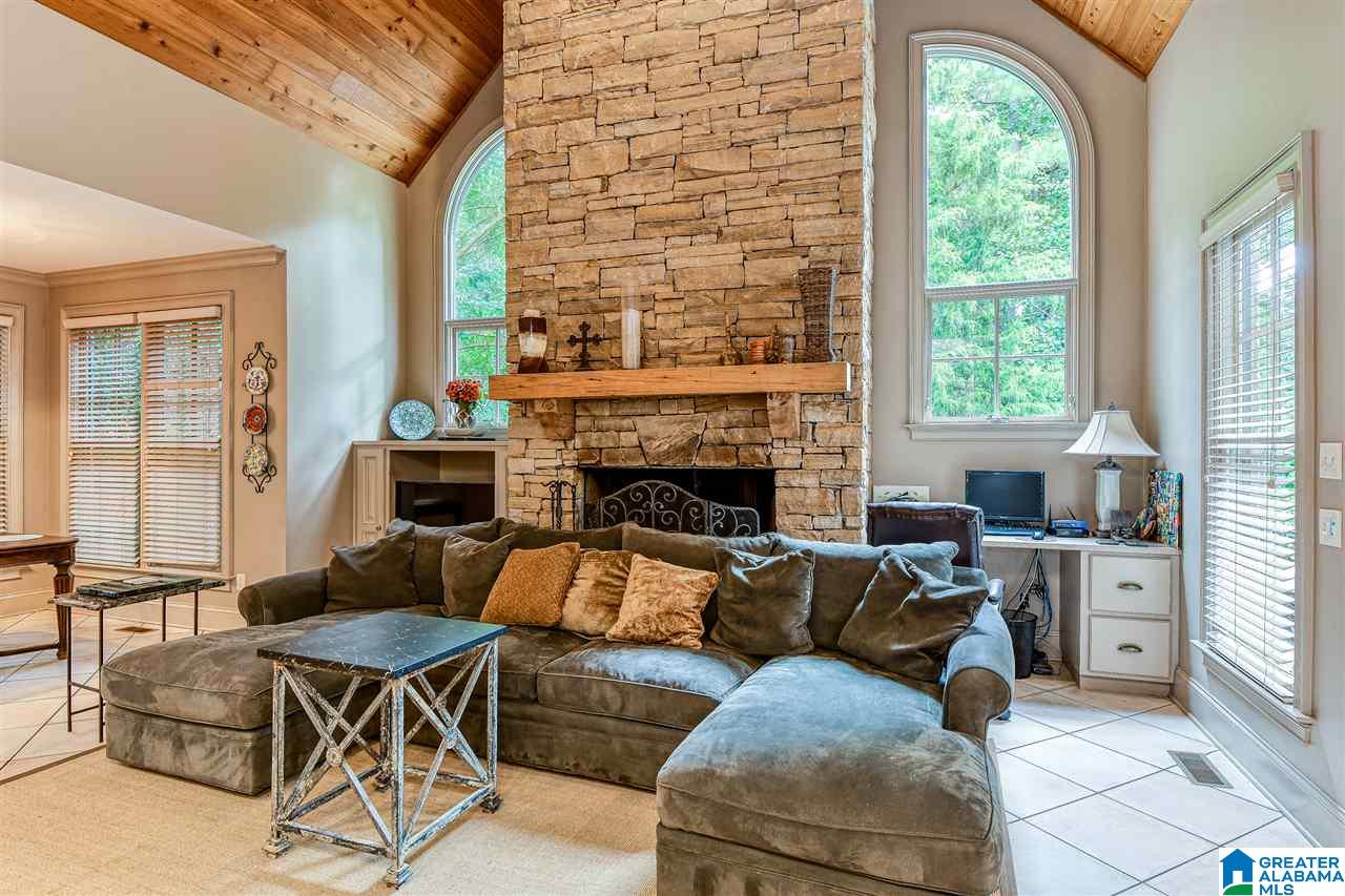 136 Oakmont Road Birmingham, AL 35244 - Photo 23 of 50