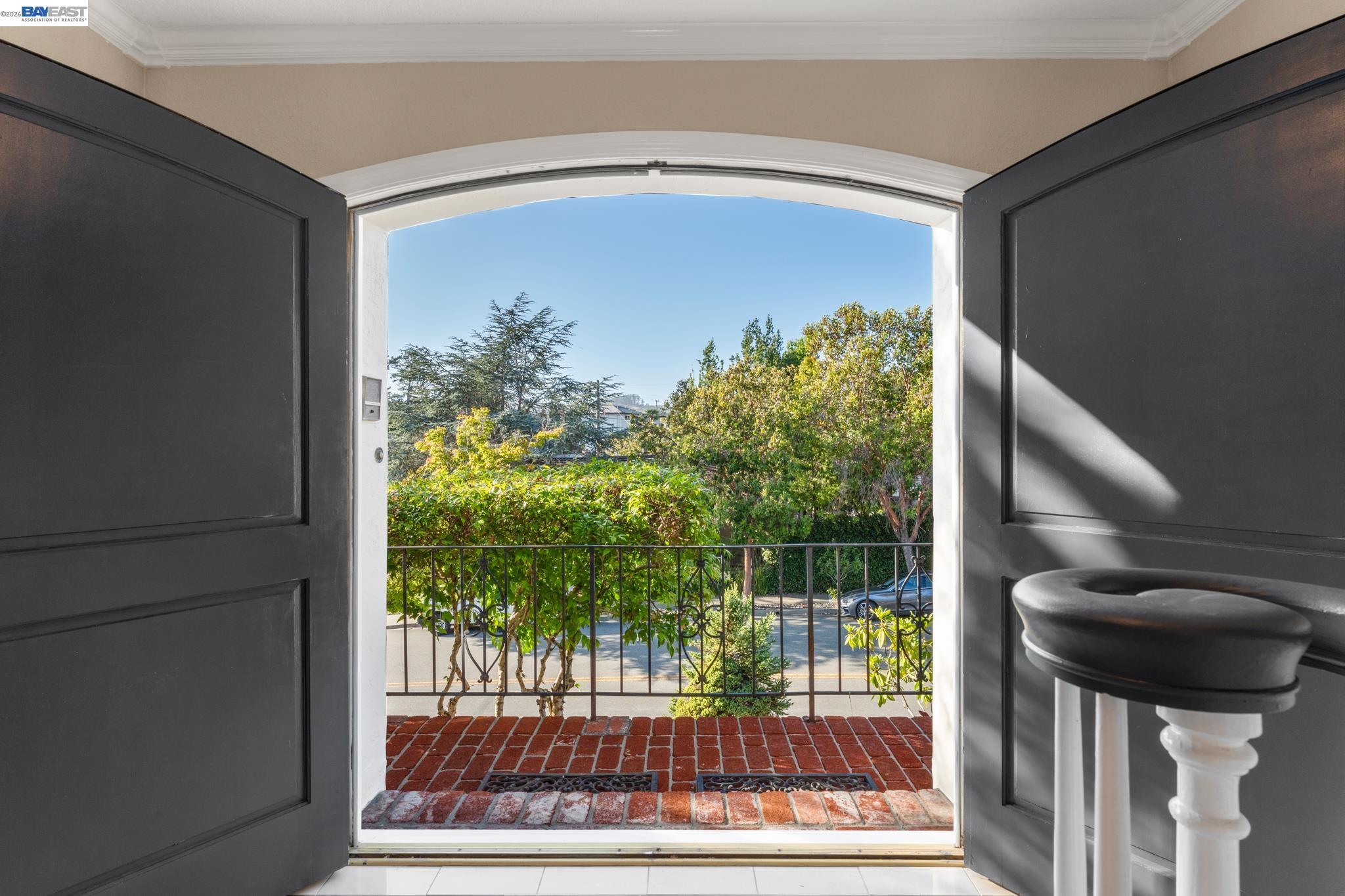 4571 Ewing Road Castro Valley, CA 94546 - Photo 6 of 59