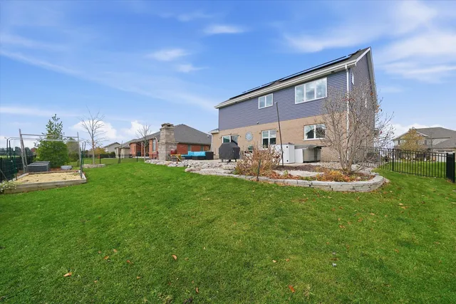 a house view with a outdoor space