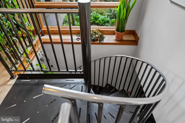 $2,300,000 | 92 School House Road, Washington, VA 22747