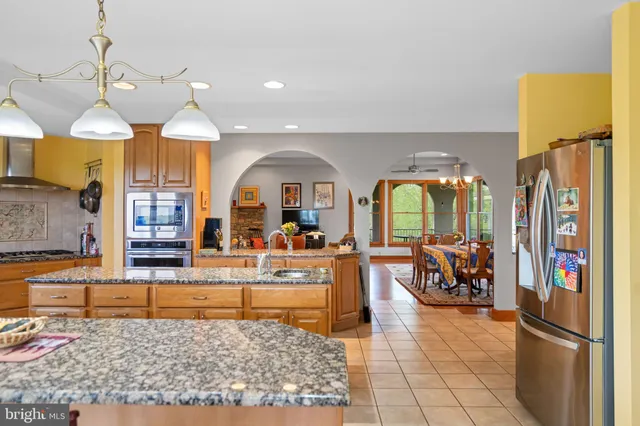 $2,300,000 | 92 School House Road, Washington, VA 22747