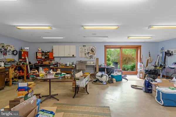 $2,300,000 | 92 School House Road, Washington, VA 22747