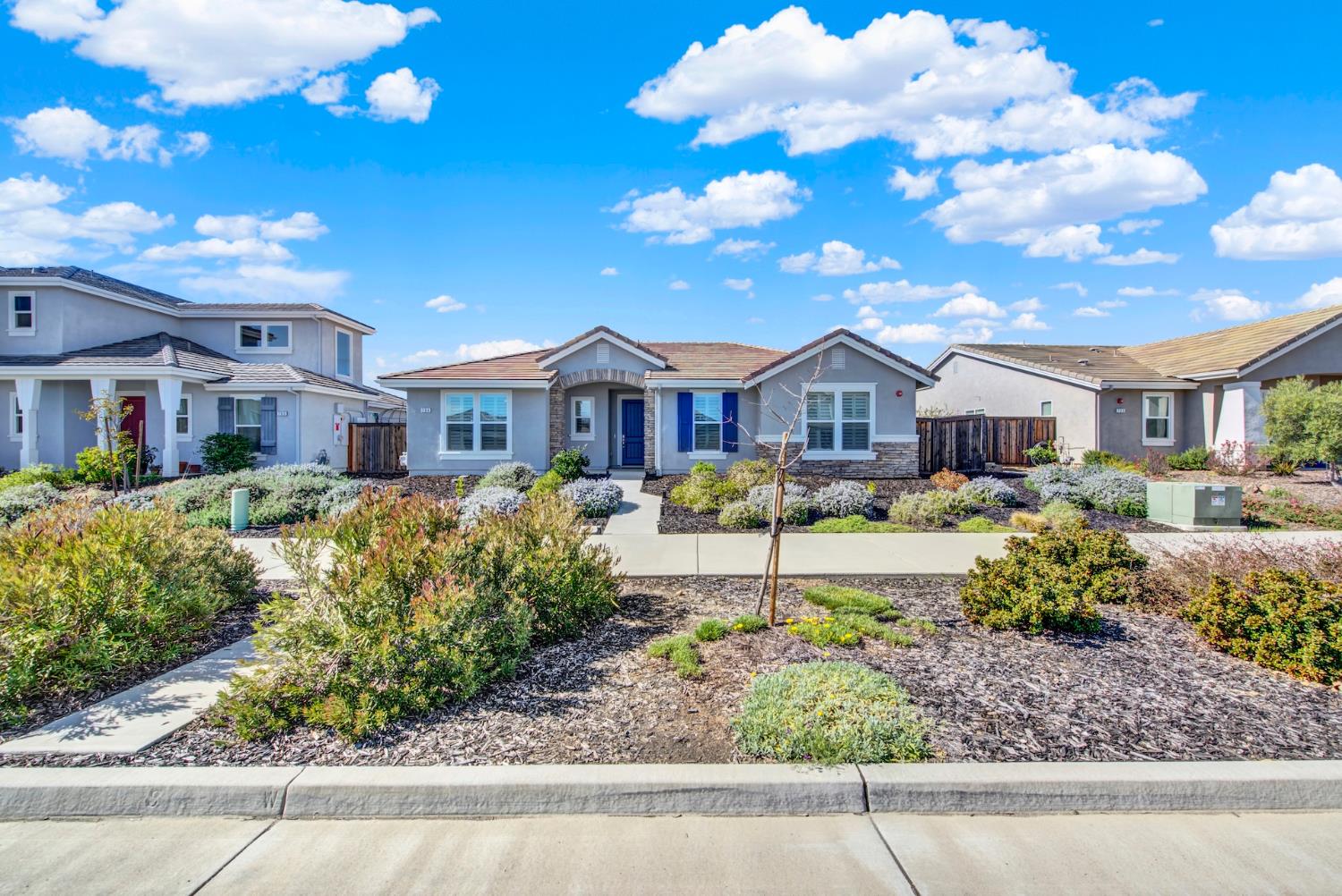 794 West Main Street Winters, CA 95694 - Photo 13 of 91