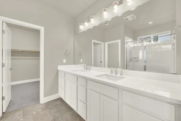 $732,999 | 794 West Main Street, Winters, CA 95694
