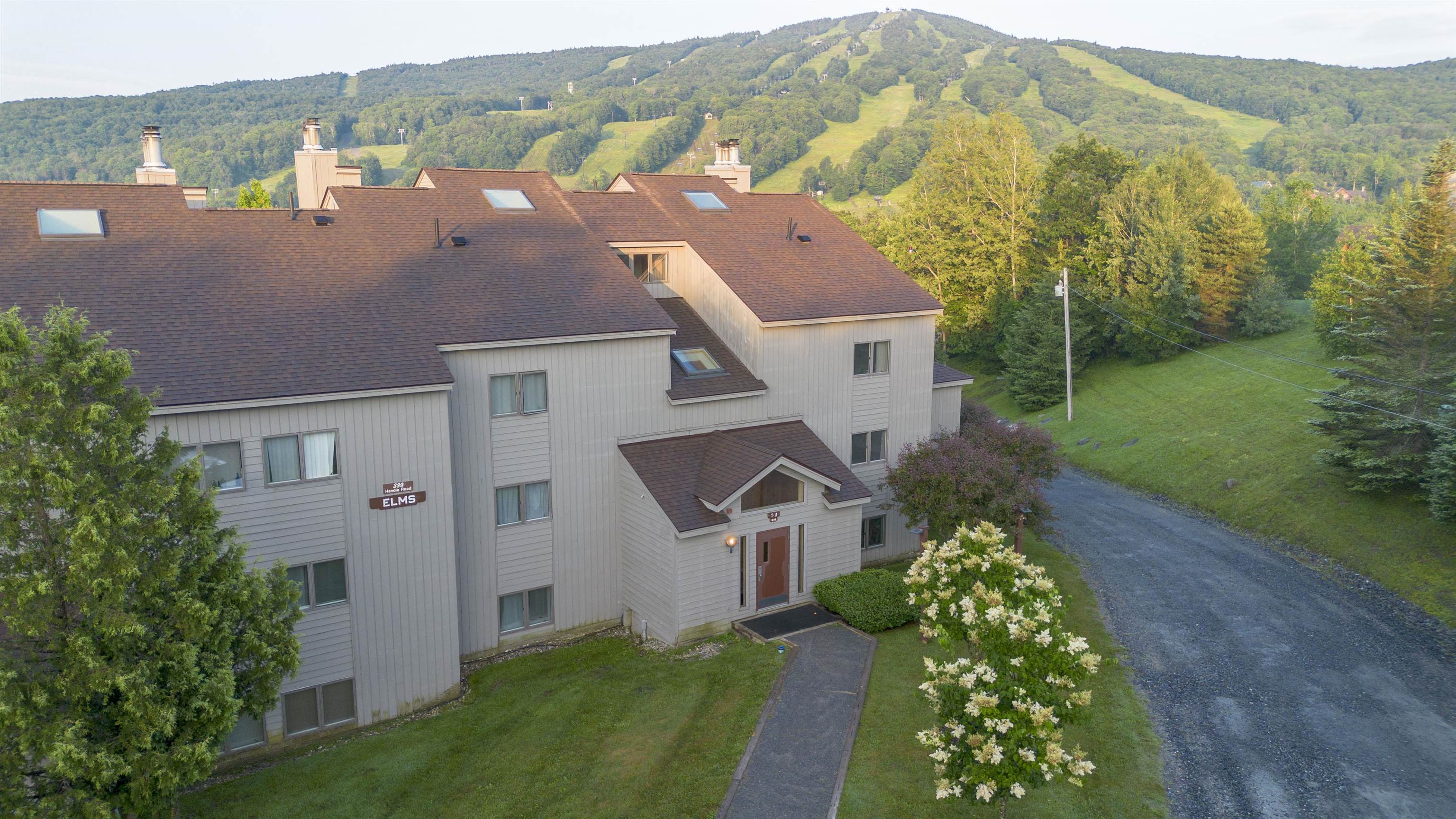 339 Handle Road, Unit H West Dover, VT 05356 - Photo 25 of 27 Gallery Image 25
