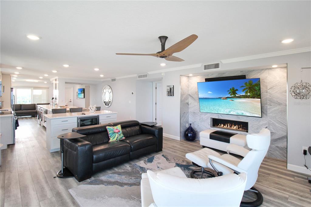 633 Alhambra Road, Unit 701 Venice, FL 34285 - Photo 35 of 55 Gallery Image 35