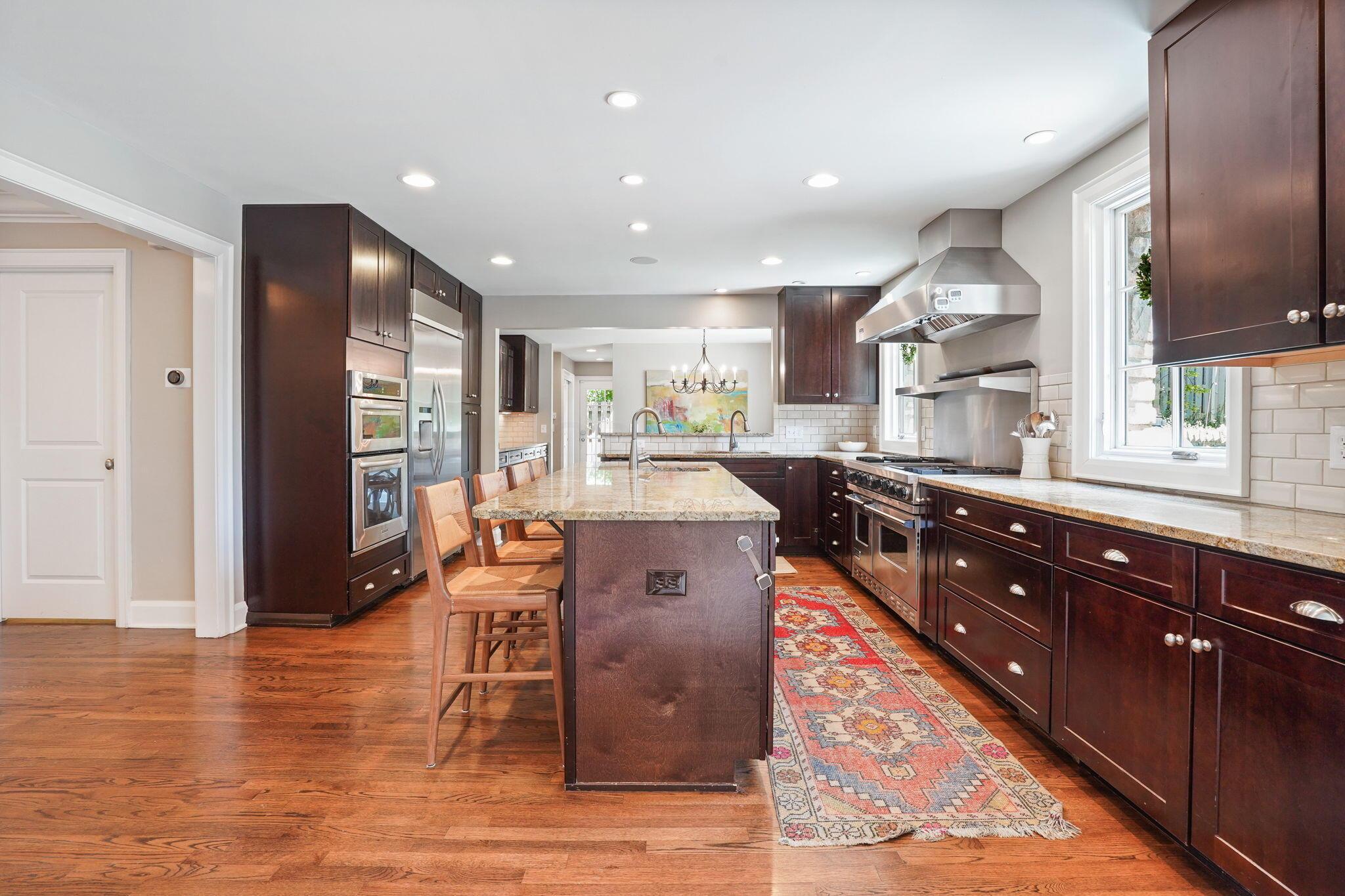 2076 Elgin Road Columbus, OH 43221 - Photo 25 of 82 24-web-or-mls-DSC00088