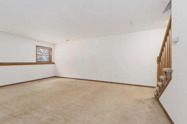 $269,900 | 2314 South Highland View Circle Southeast, Grand Rapids, MI 49506