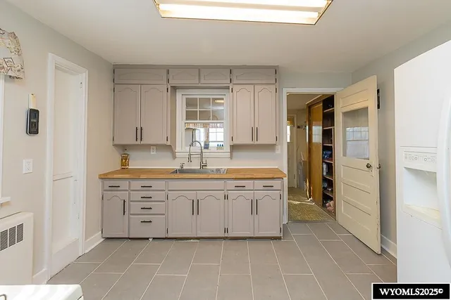 $225,000 | 1306 Lowell Avenue, Rock Springs, WY 82901