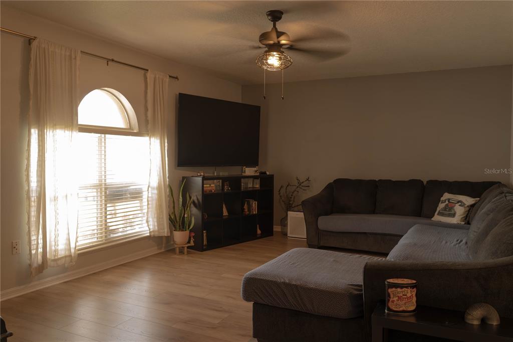 186 Cedar Ridge Lane Sanford, FL 32771 - Photo 5 of 24