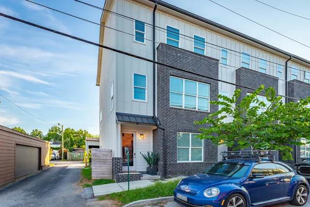 $559,000 | 272 West 16th Street, Chattanooga, TN 37408