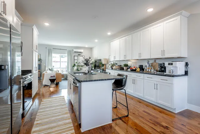 $559,000 | 272 West 16th Street, Chattanooga, TN 37408