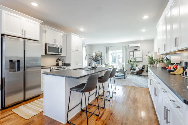 $559,000 | 272 West 16th Street, Chattanooga, TN 37408