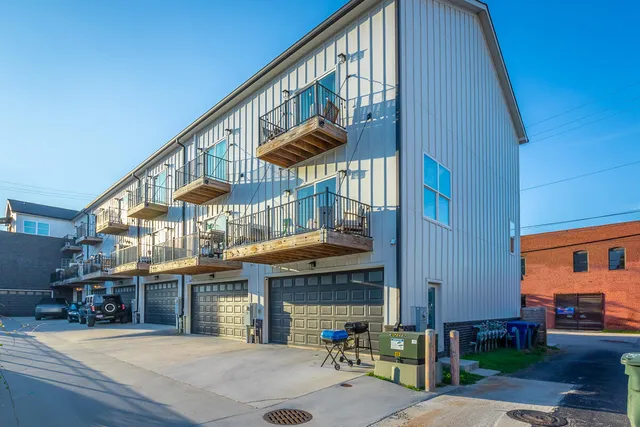 $559,000 | 272 West 16th Street, Chattanooga, TN 37408