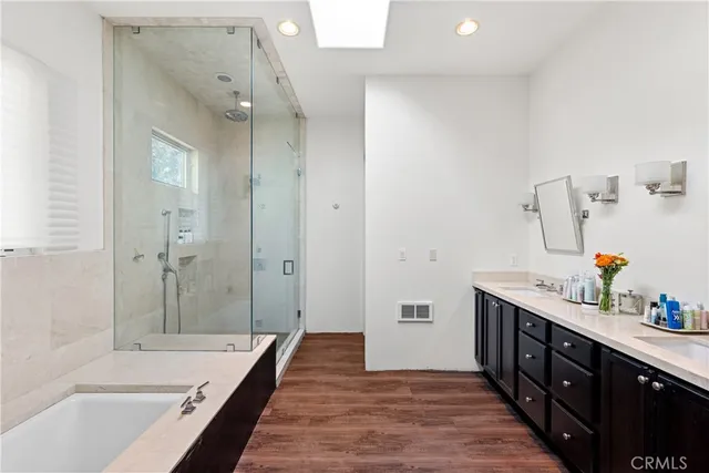 $2,499,000 | 5150 Gloria Avenue, Encino, CA 91436