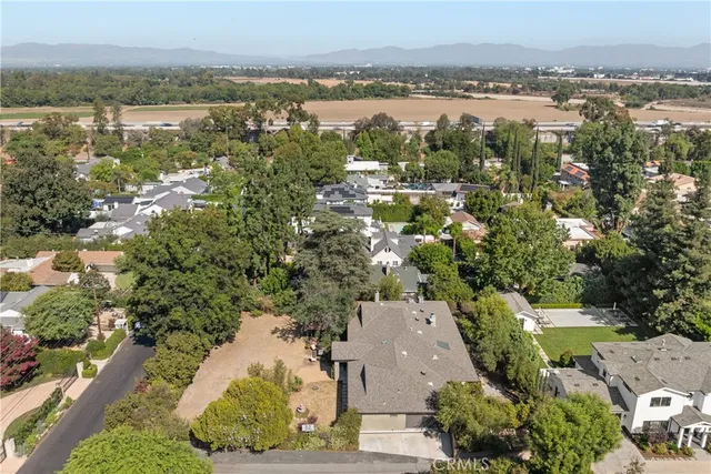 $2,499,000 | 5150 Gloria Avenue, Encino, CA 91436