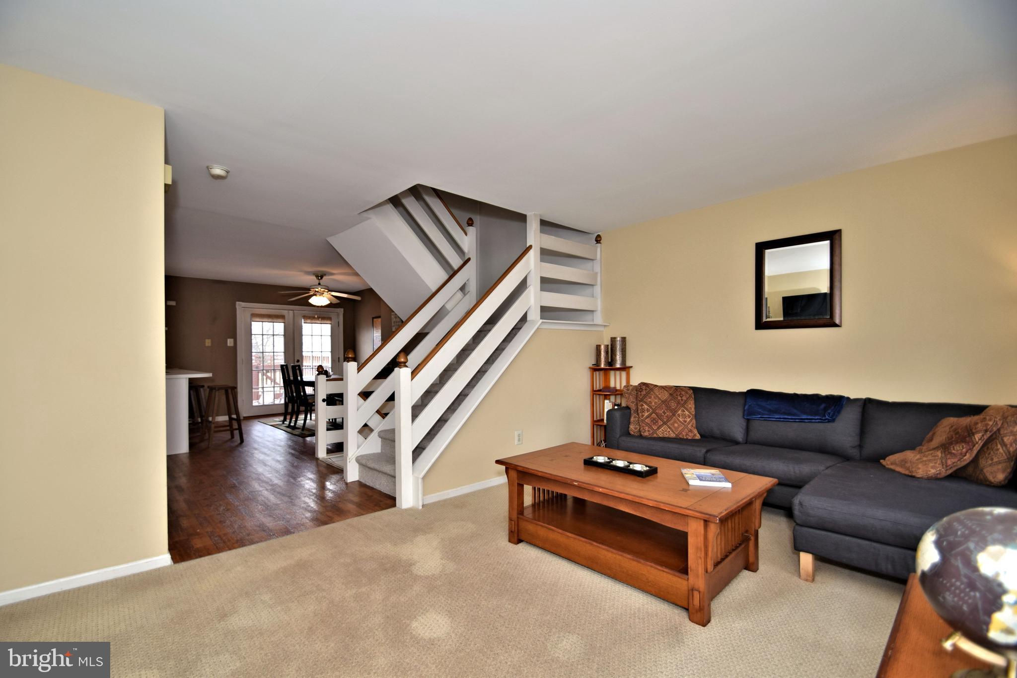631 Longwood Road Collegeville, PA 19426 - Photo 2 of 22 Living room