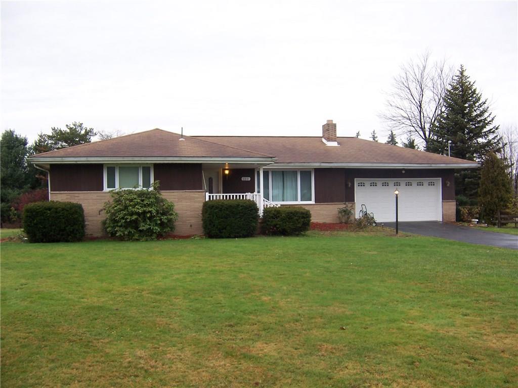 110 South Keel Ridge Road Hermitage, PA 16148 - Photo 1 of 16 Gallery Image 1