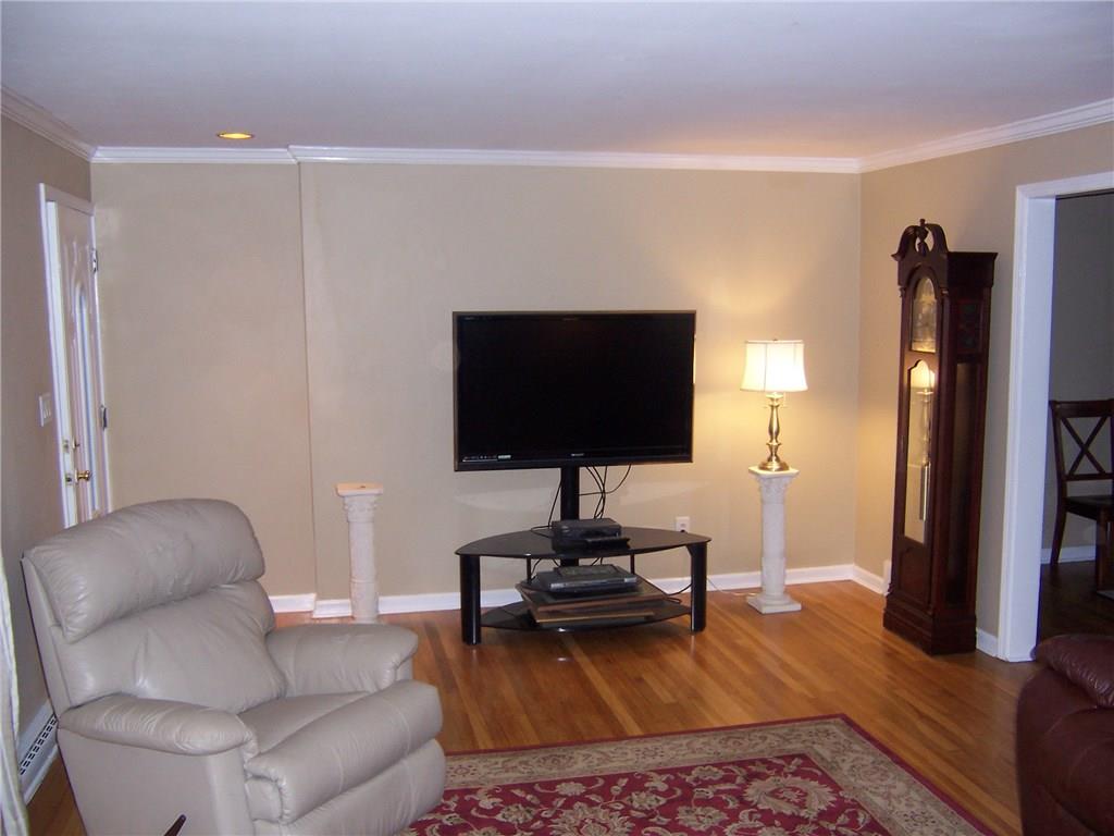 110 South Keel Ridge Road Hermitage, PA 16148 - Photo 9 of 16 Gallery Image 9