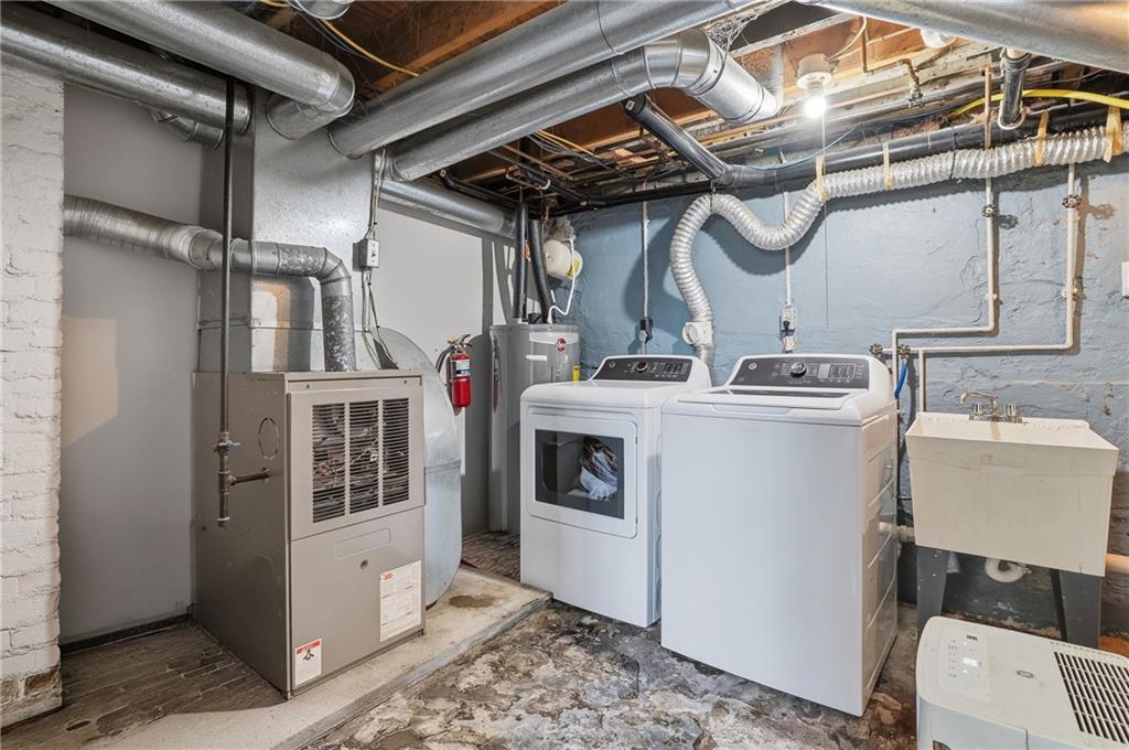 93 Pittsburgh Road Lyndora, PA 16045 - Photo 10 of 49